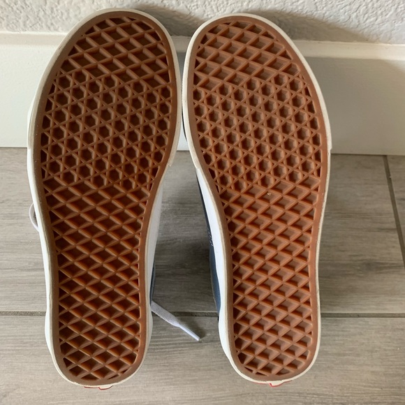 Vans Blue and White Women's Sneakers - Picture 3 of 3